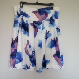 Banana Republic blue floral  print skirt 12